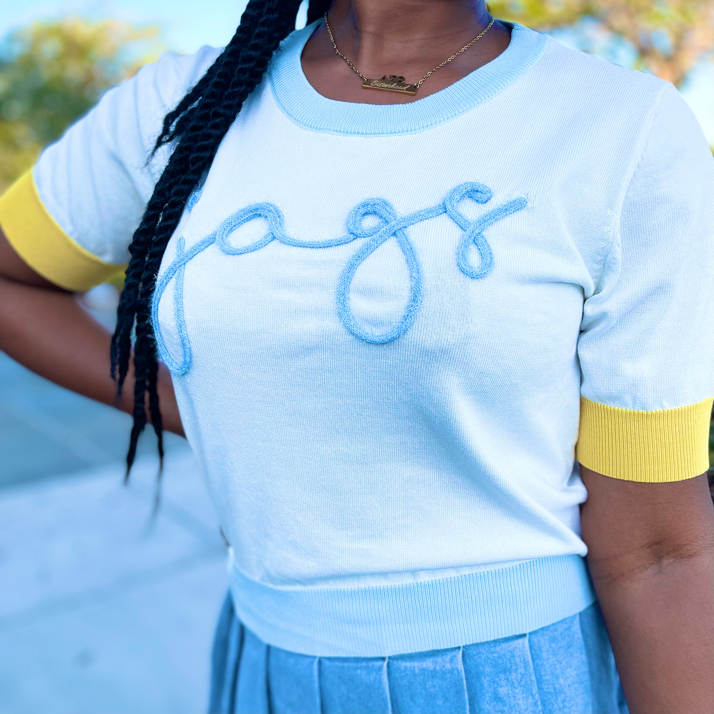 jags crop colorblock sweater