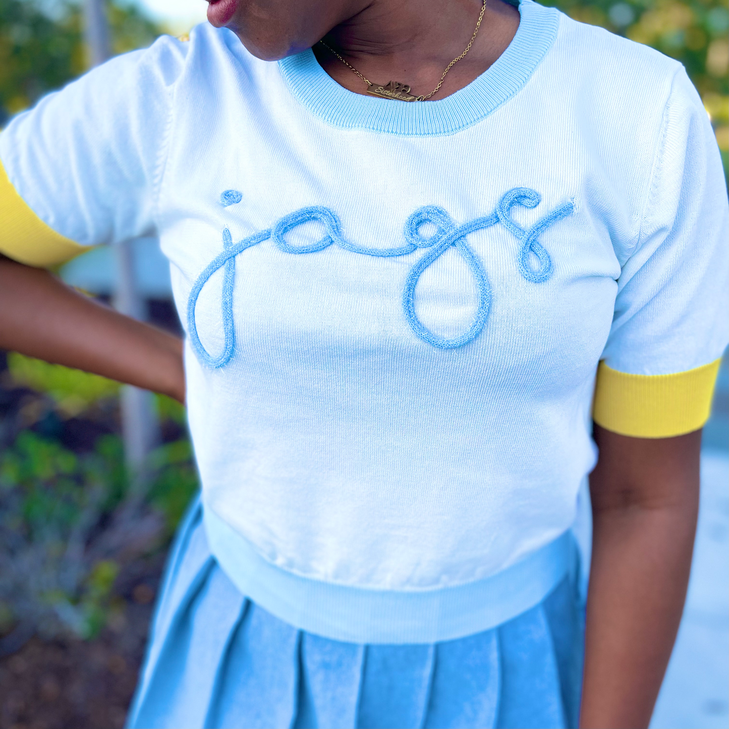 jags crop colorblock sweater